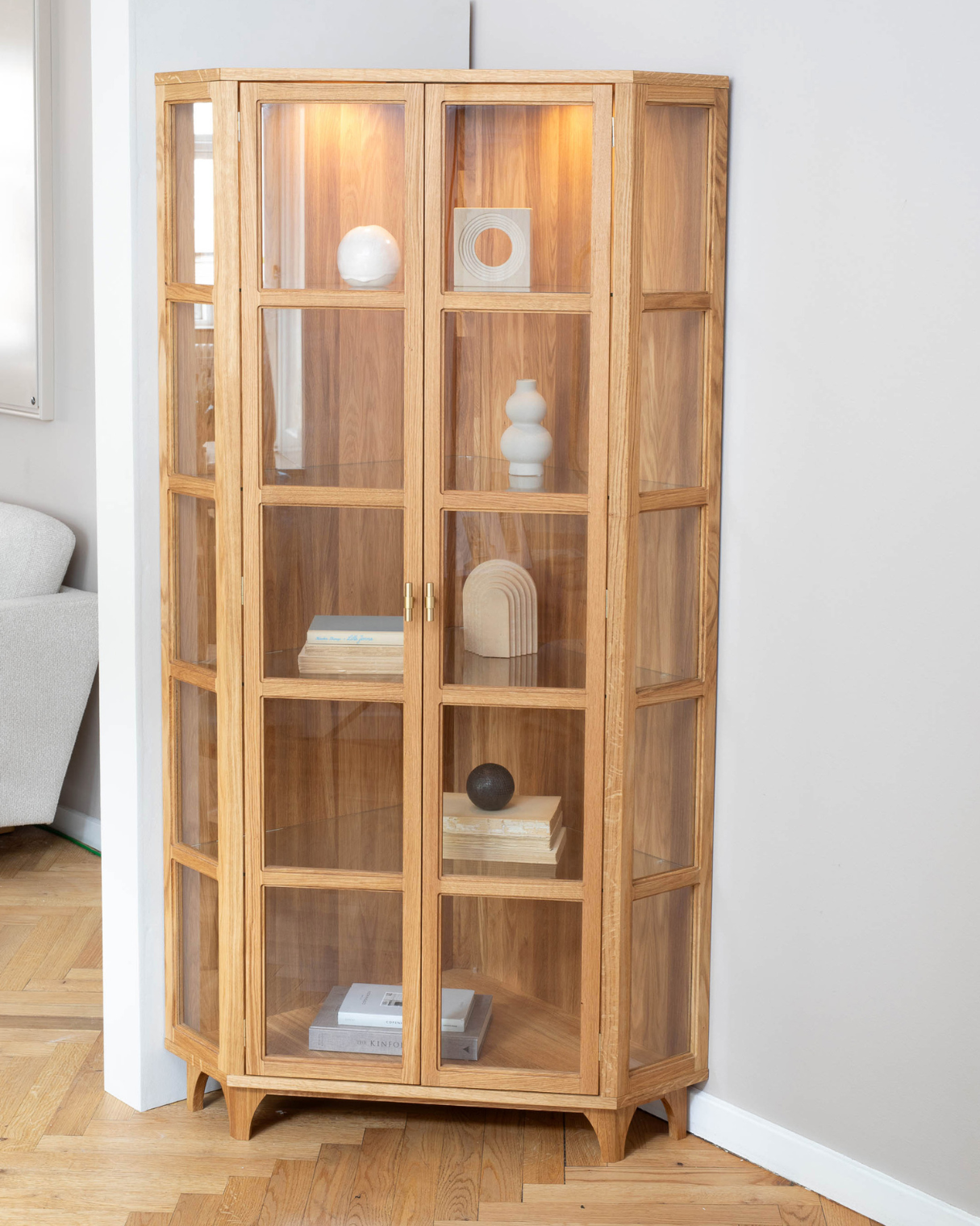 Angulus Vitrine