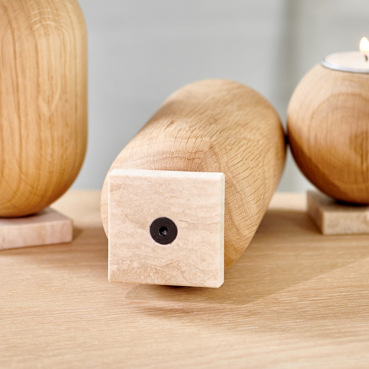 Ellipse tealight holder