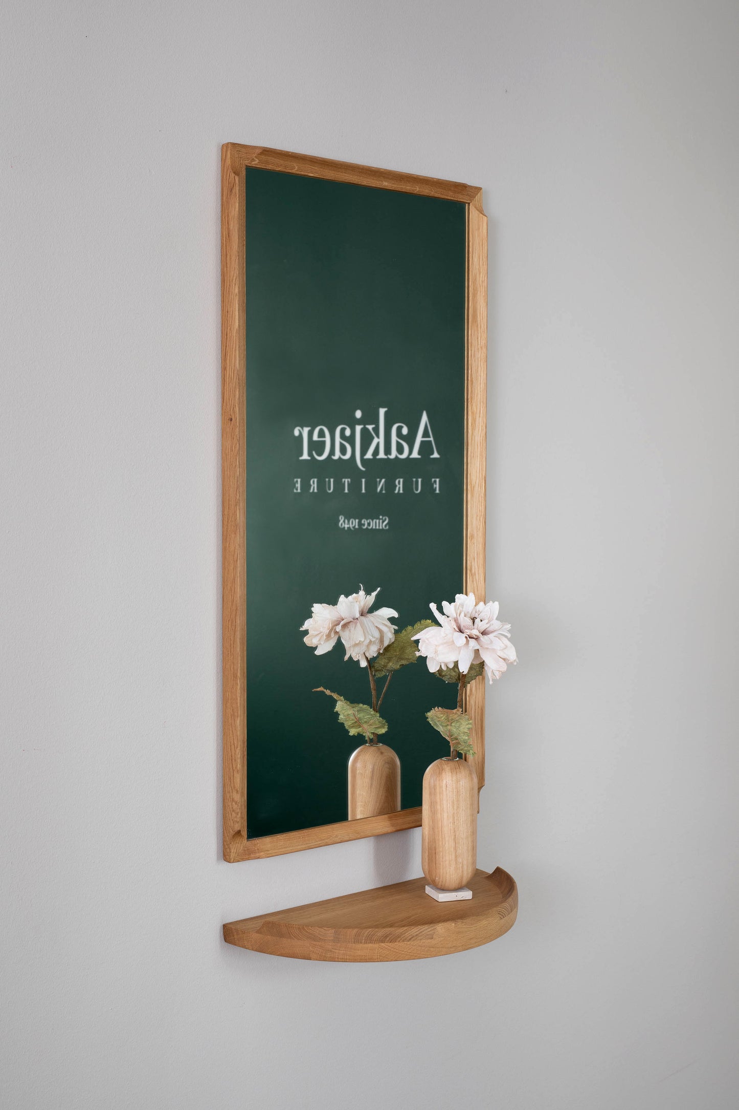 Arcus Mirror