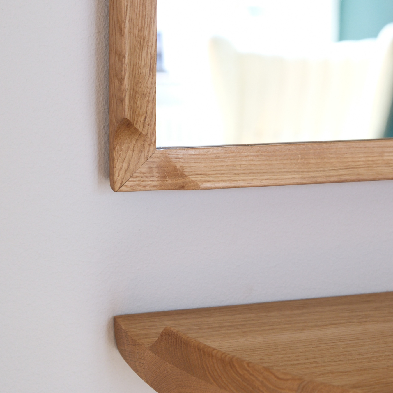 Arcus Mirror