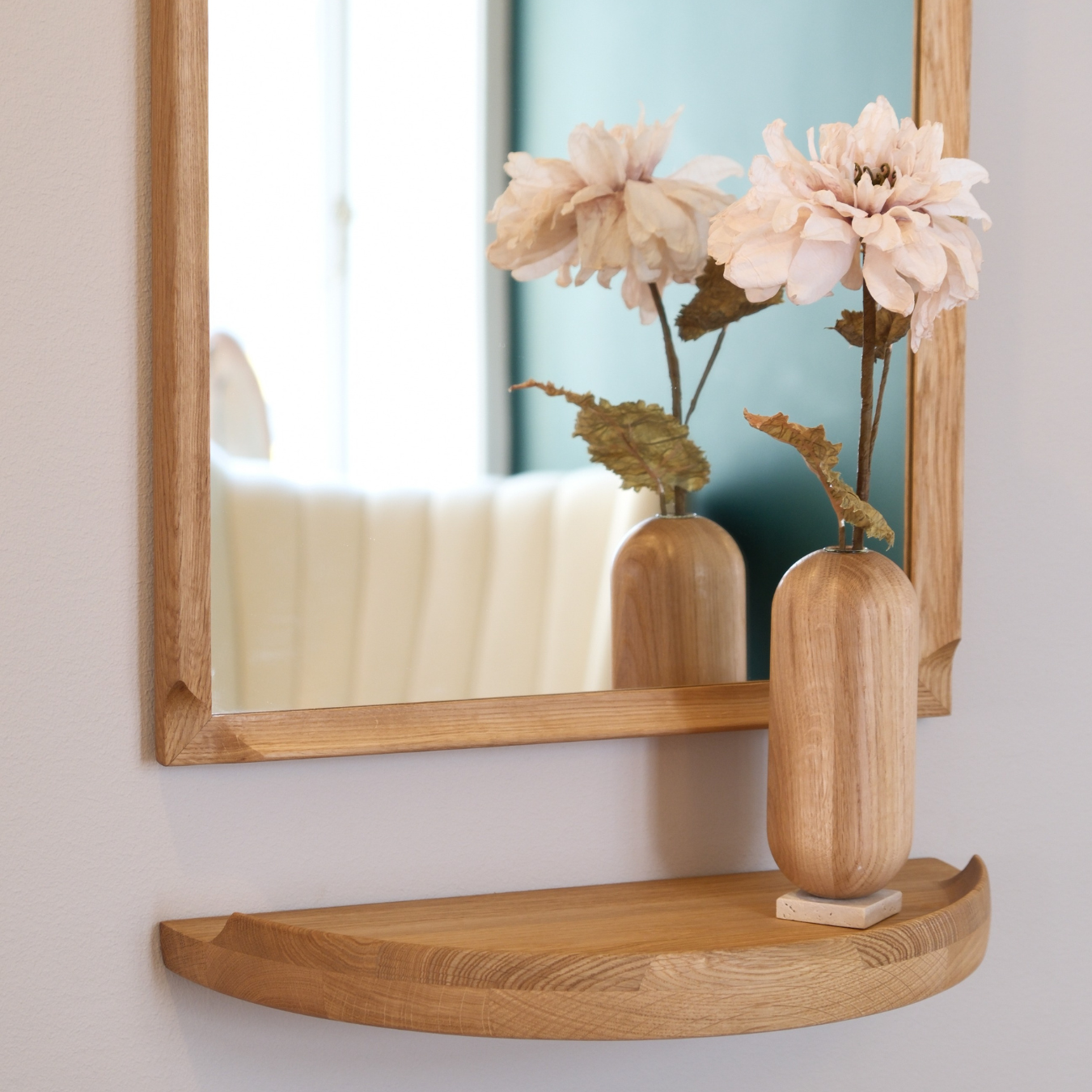 Arcus Mirror