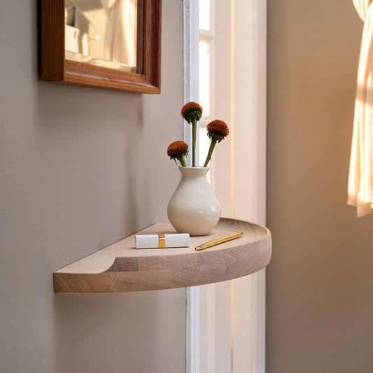 Arcus Console Shelf