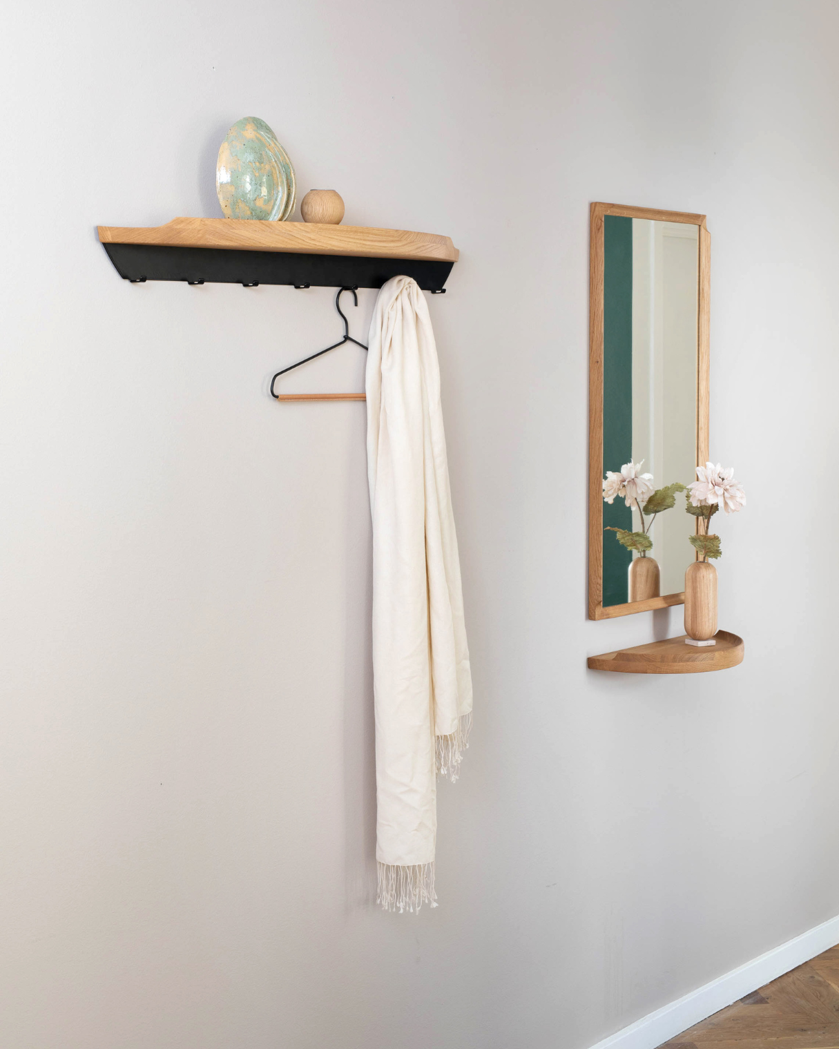 Arcus Mirror